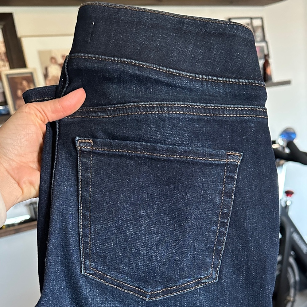 M Jeans by Maurice’s Women's Dark Blue Jeans, high rise, small short - Picture 4 of 5